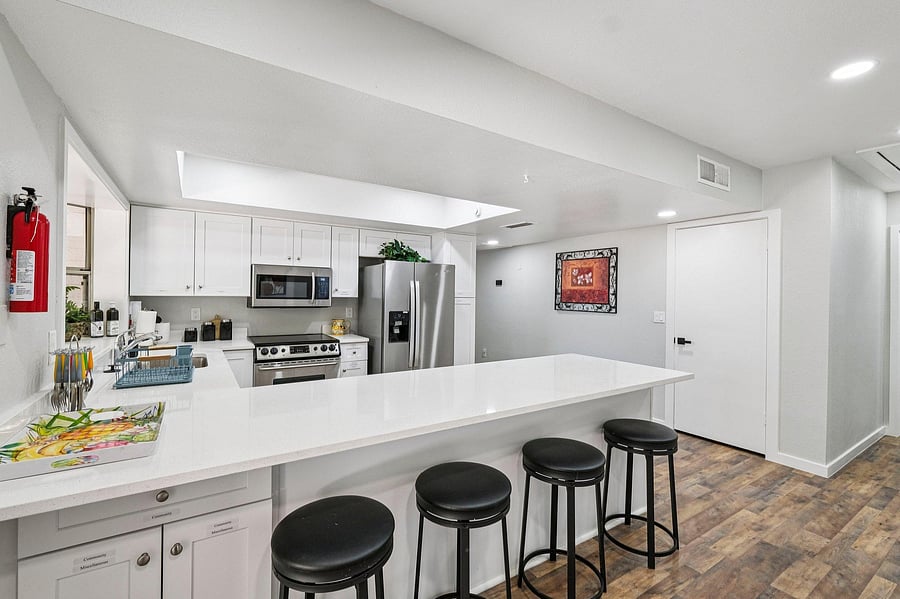 Kitchen Pic 3