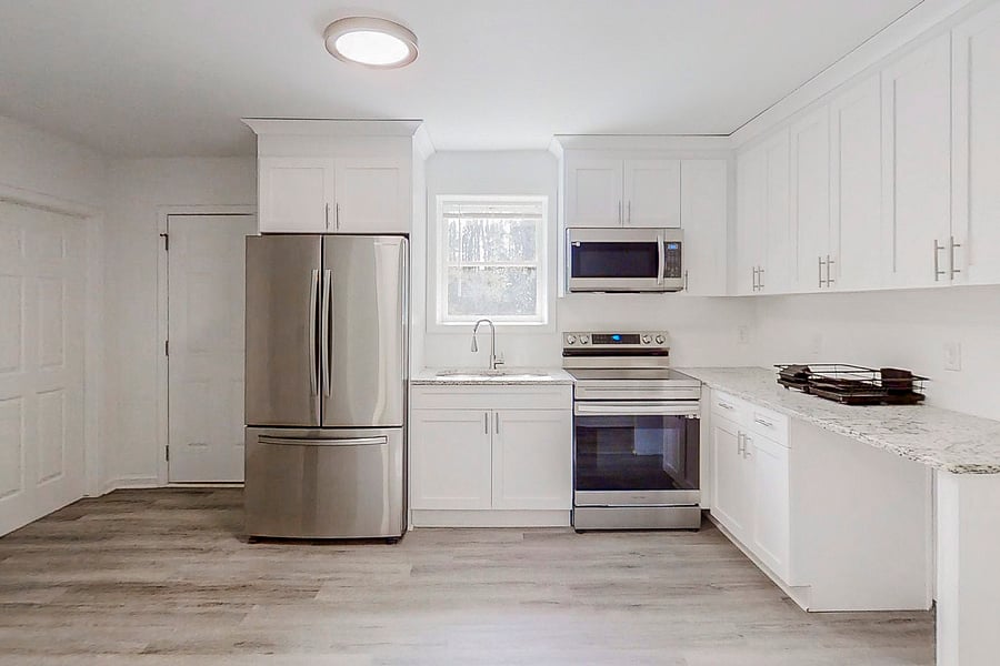 Kitchen pic 1