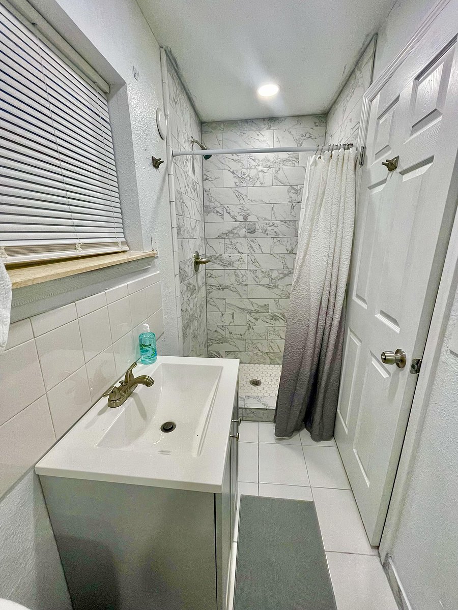 bathroom #1 shower