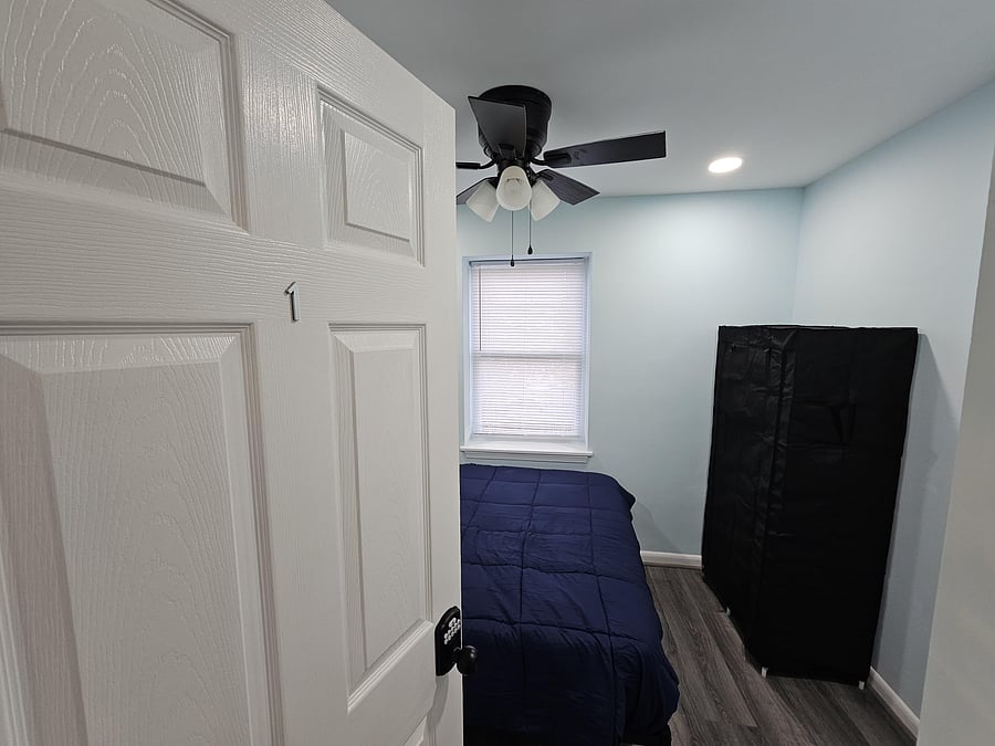 Bedroom #1