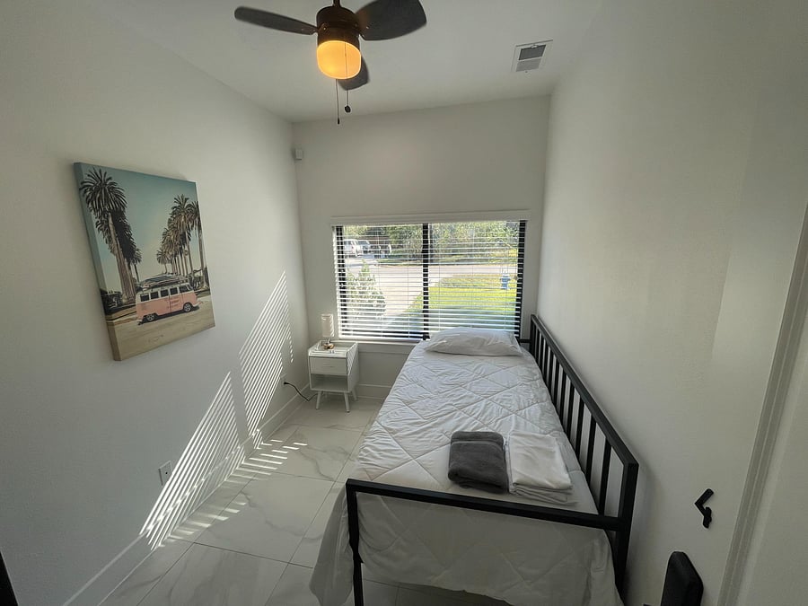 Furnished Finder property 984127_1 photo 24