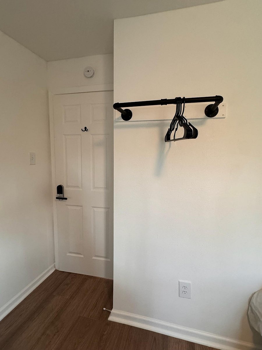 Clothing bar for hangers