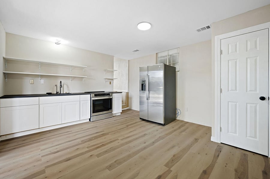 Second Kitchen