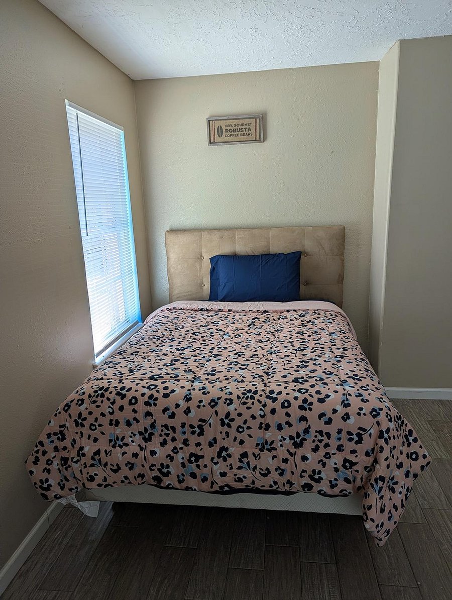Furnished Finder property 984175_1 photo 12