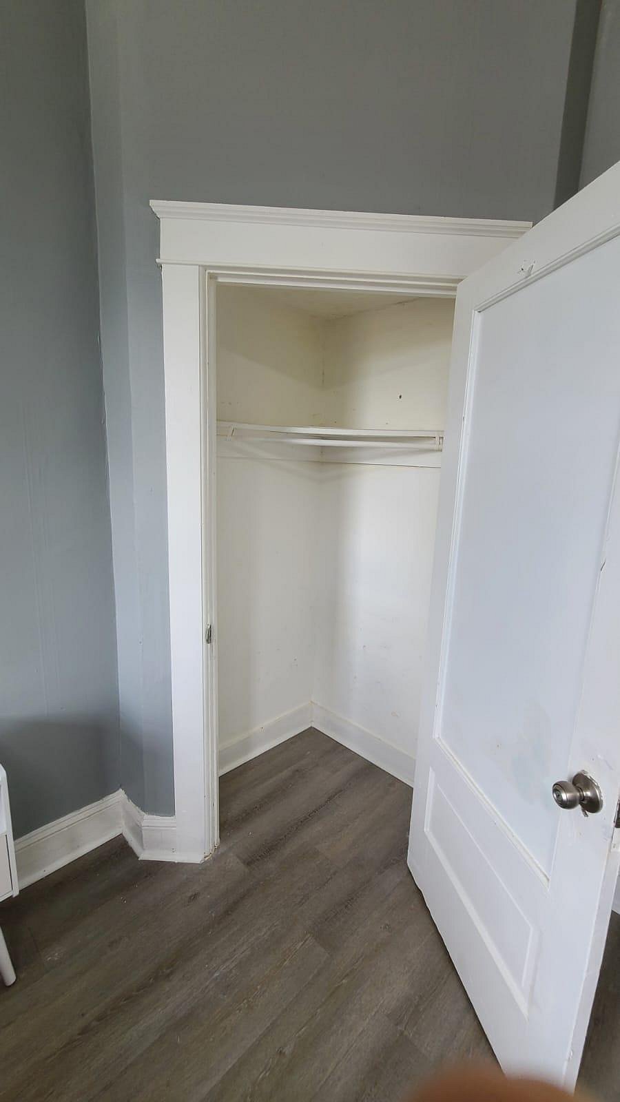 Reach in closet