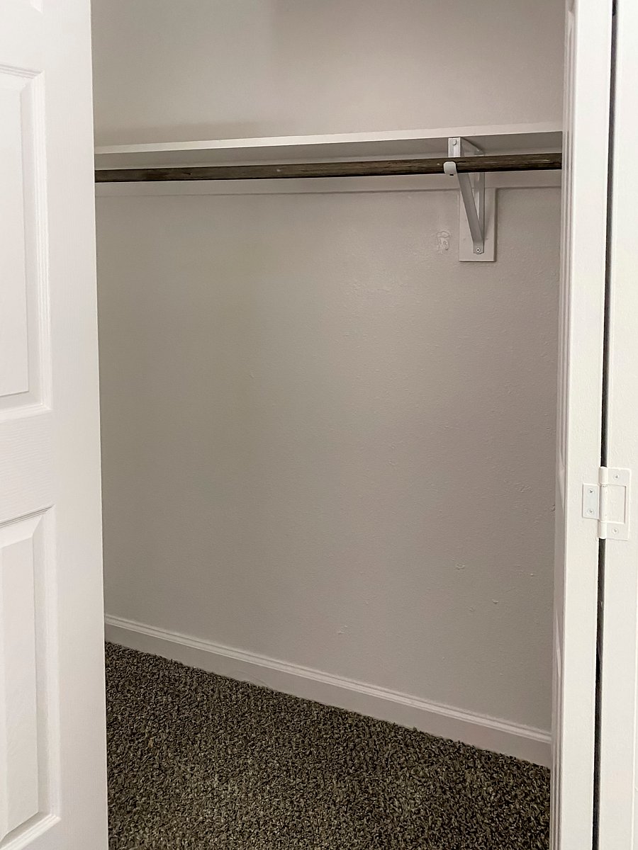 Bedroom 5 Reach-In Closet