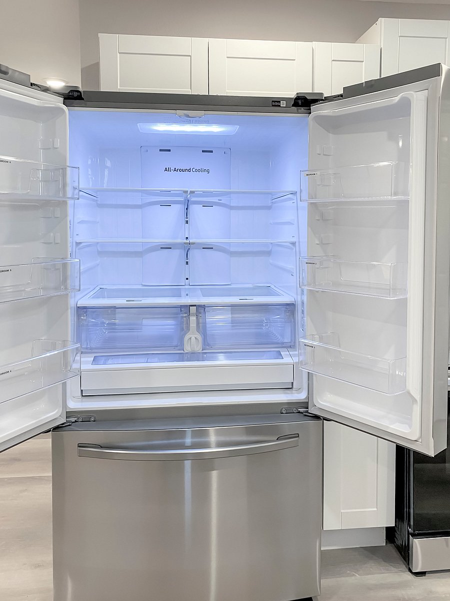 Large Kitchen Refrigerator#1 with Lower Freezer