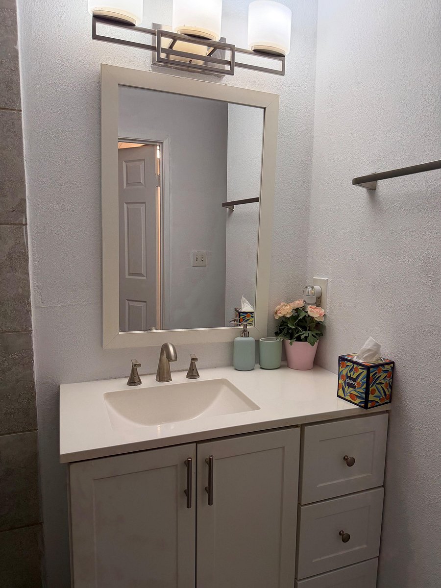 Furnished Finder property 984200_1 photo 17