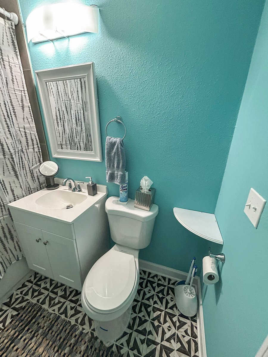 Bathroom 2