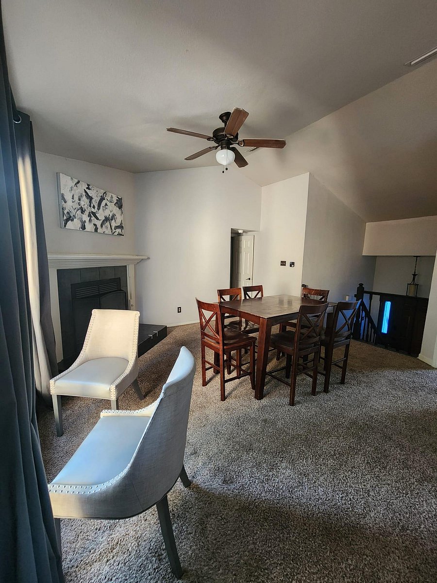Dinning and common sitting area