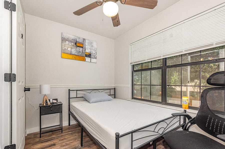 Full size Memory Foram mattress, antibacterial pillow with Side table (with outlets inbuilt) and lamp.