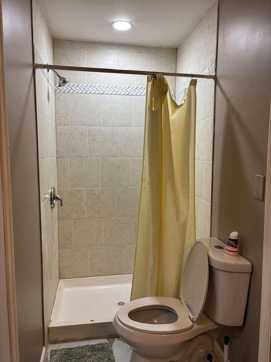 main level shower