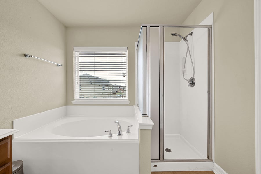 2nd Hallway Bathroom