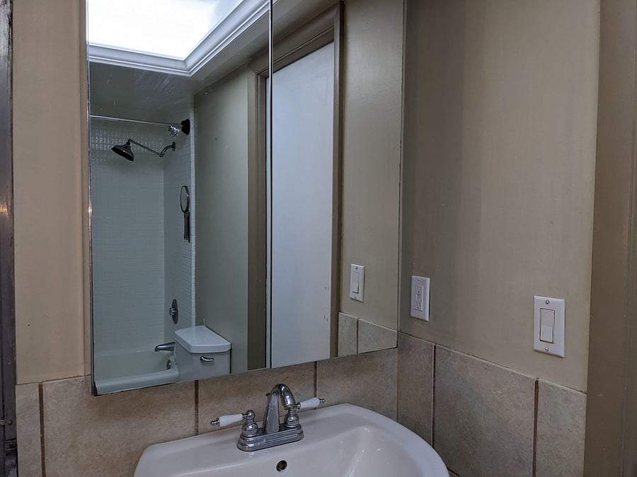 Furnished Finder property 984246_1 photo 12