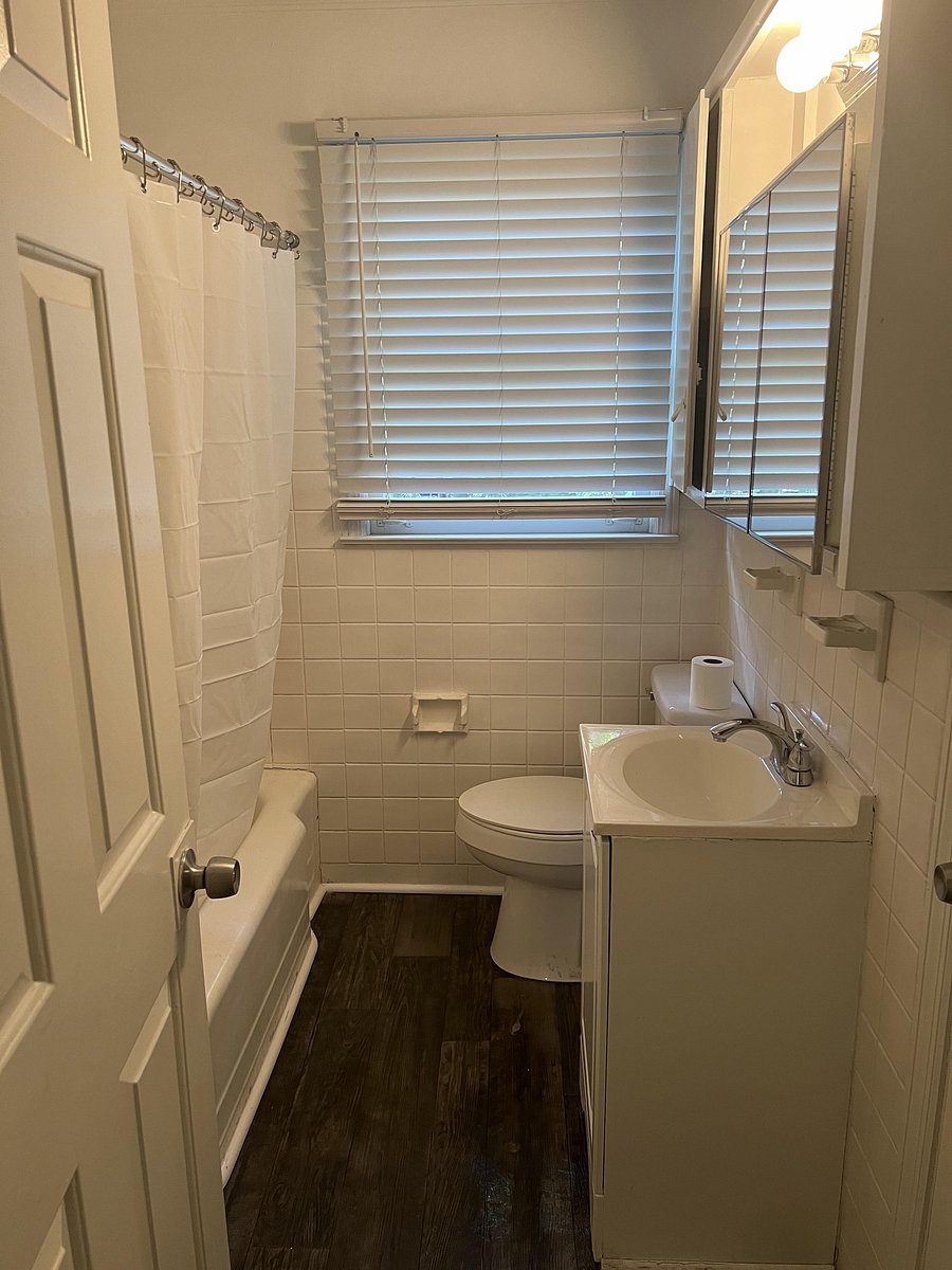 Hall Full Bath
