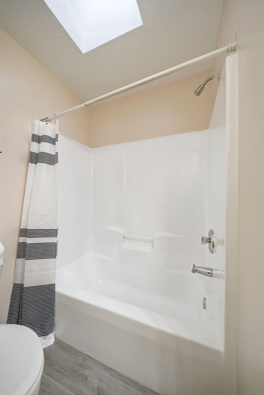 Furnished Finder property 984287_1 photo 8