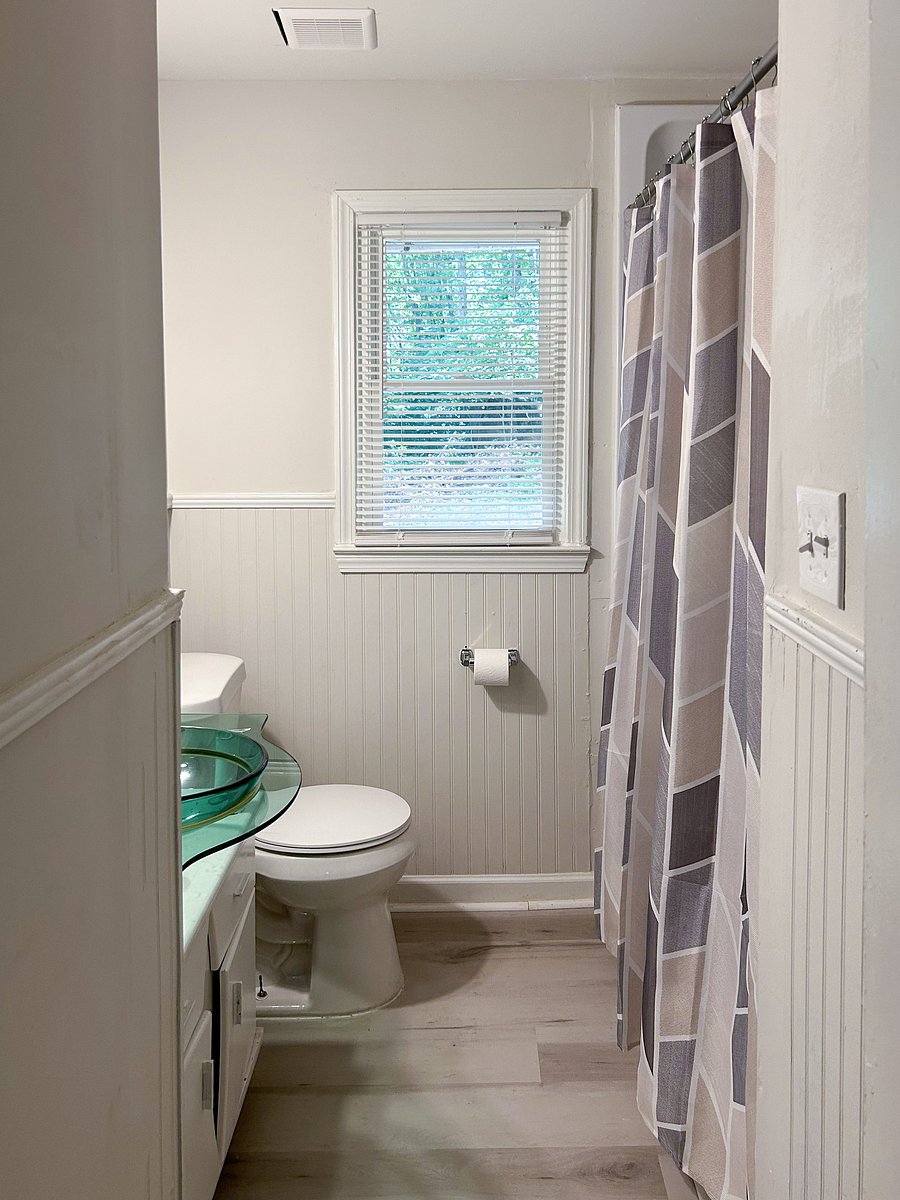 Upstairs restroom