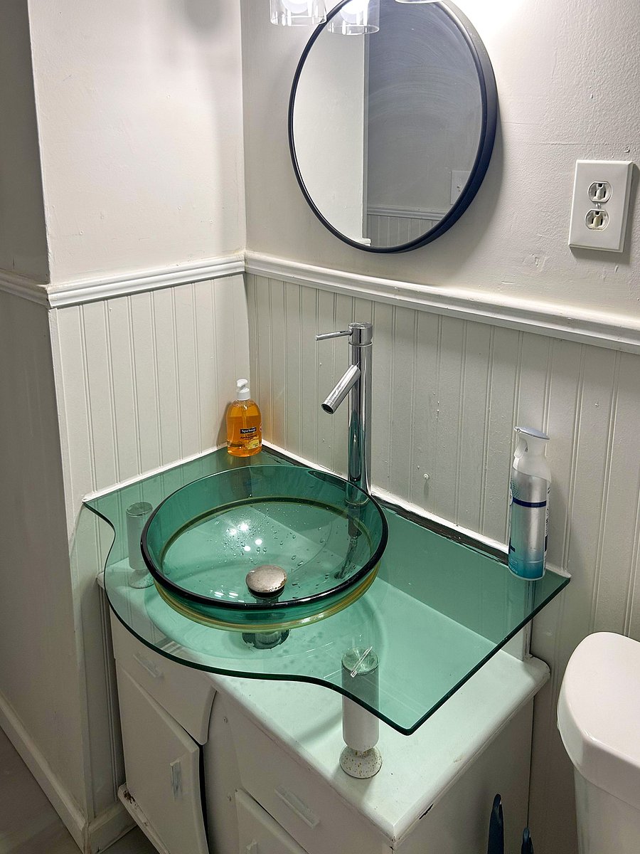 Upstairs restroom