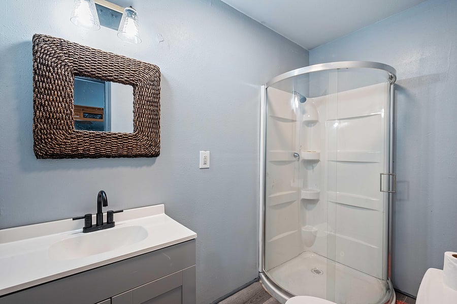 Bathroom in Bedroom 2
