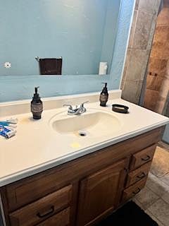 Private Full Bathroom In Bedroom 1