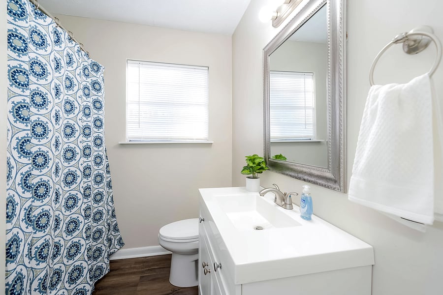 Hall Full Bath