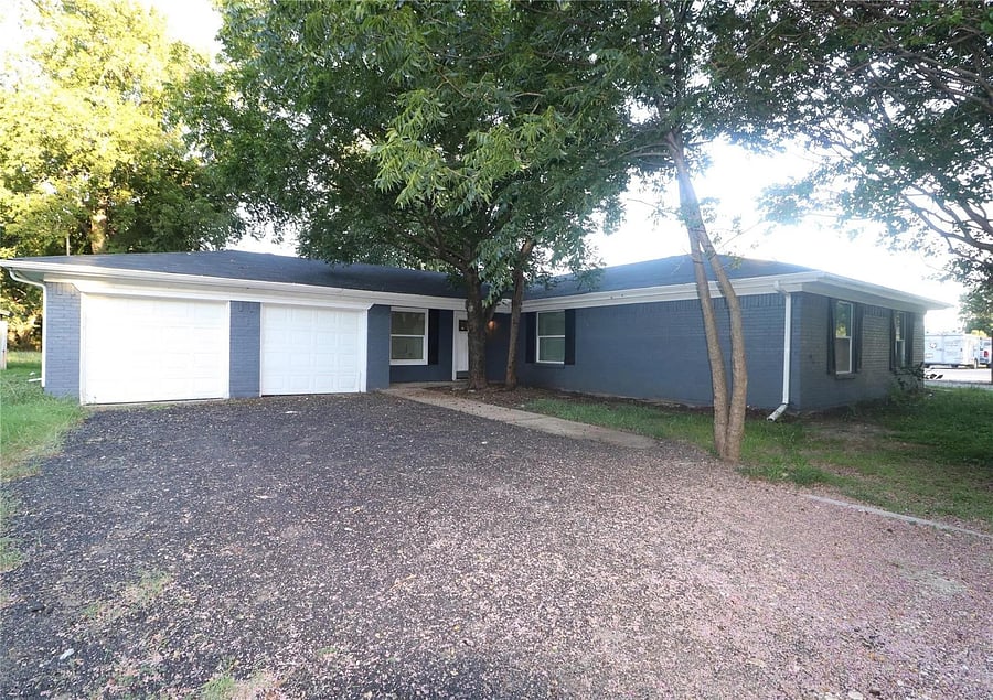Furnished Finder property 984330_1 photo 1