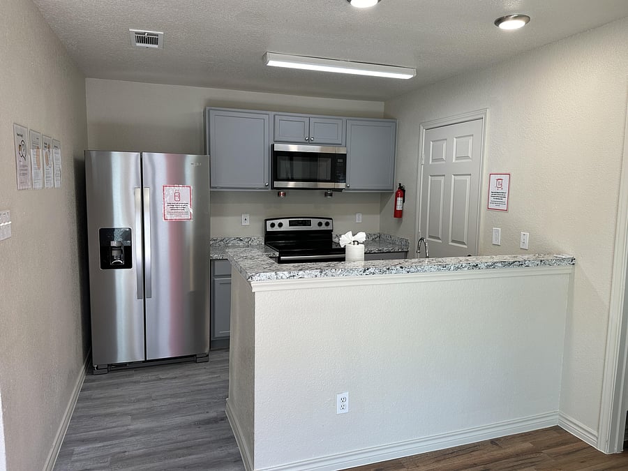 Furnished Finder property 984352_1 photo 9