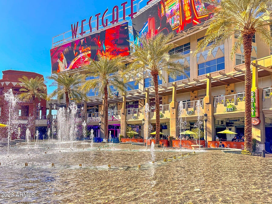 WESTGATE ENTERTAINMENT - FOOD, SHOP, and FUN