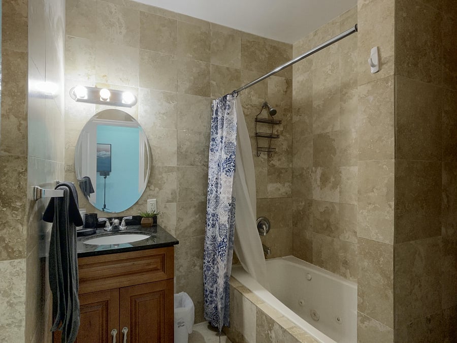 Full bathroom