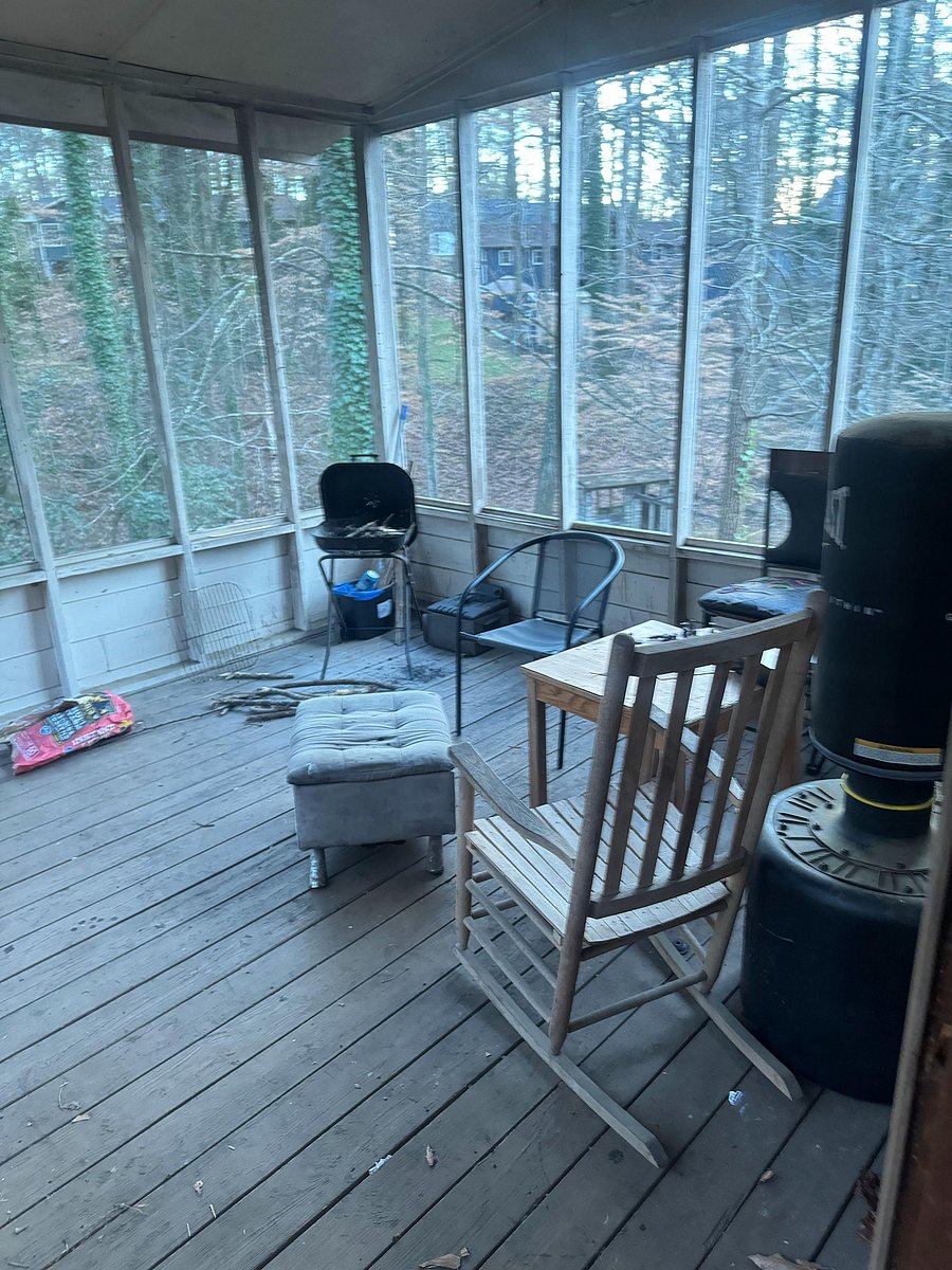Screened Patio