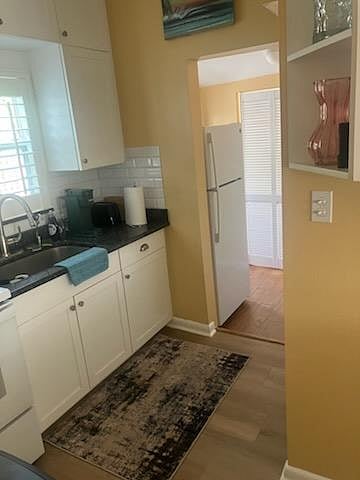 Furnished Finder property 984429_1 photo 3