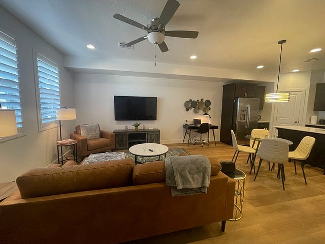 Furnished Finder property 984504_1 photo 3