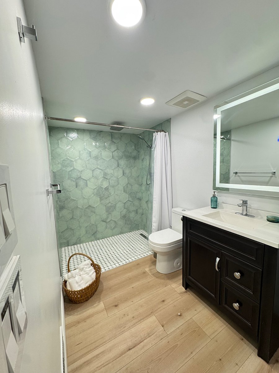 Bathroom - Picture taken from the bedroom