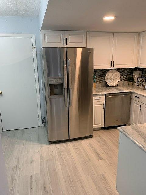 Furnished Finder property 984557_1 photo 12