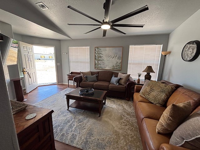 Furnished Finder property 984585_1 photo 13