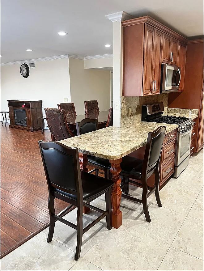 Furnished Finder property 984642_1 photo 3