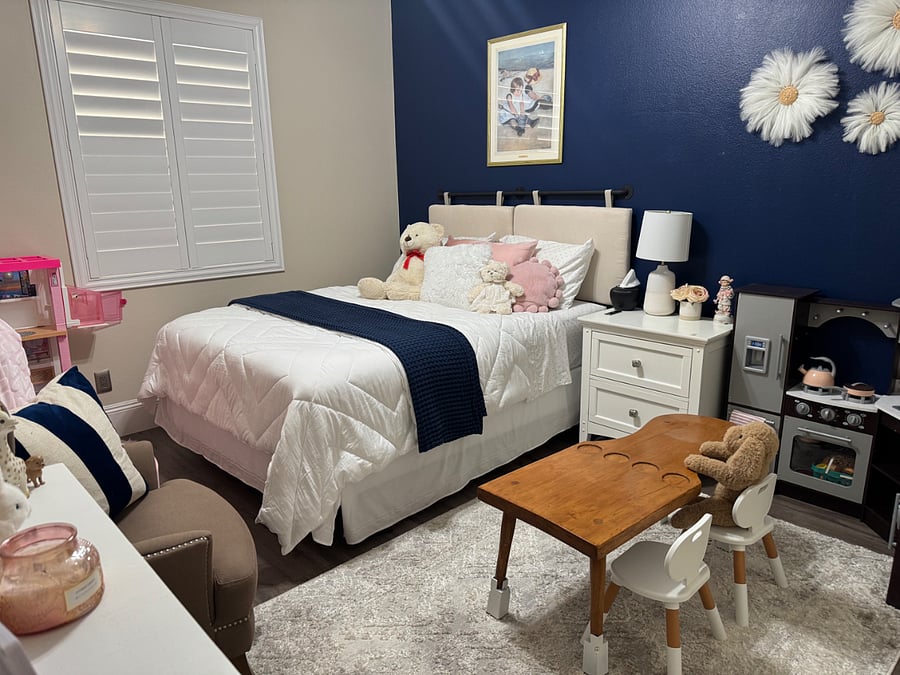 Bedroom #2. Toddler play items may be removed