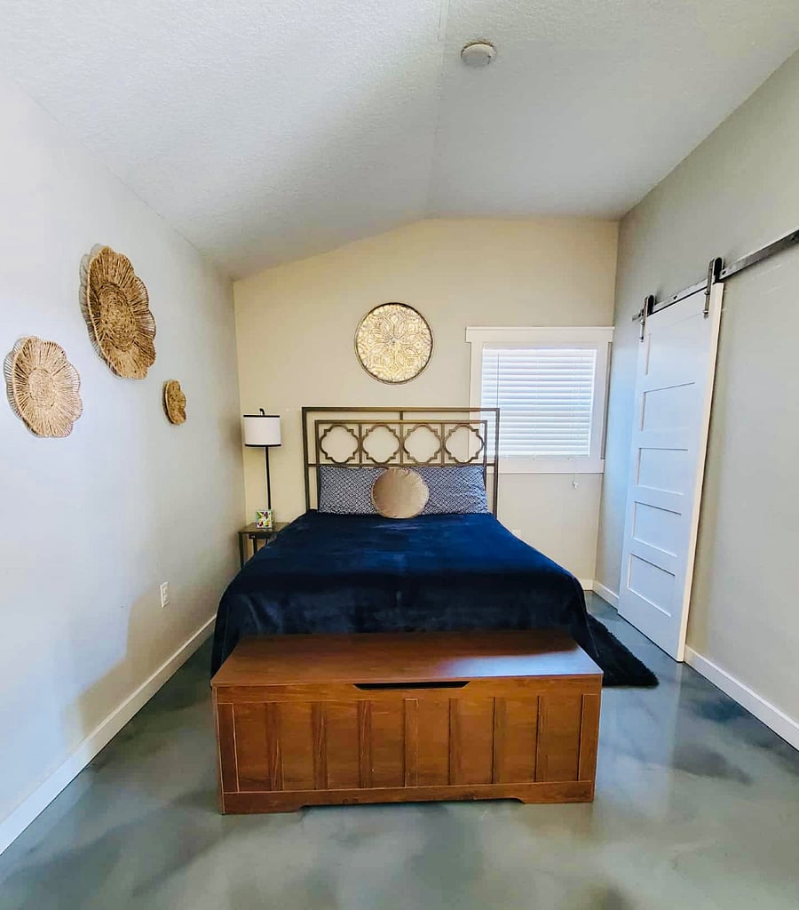 Extra large storage bench