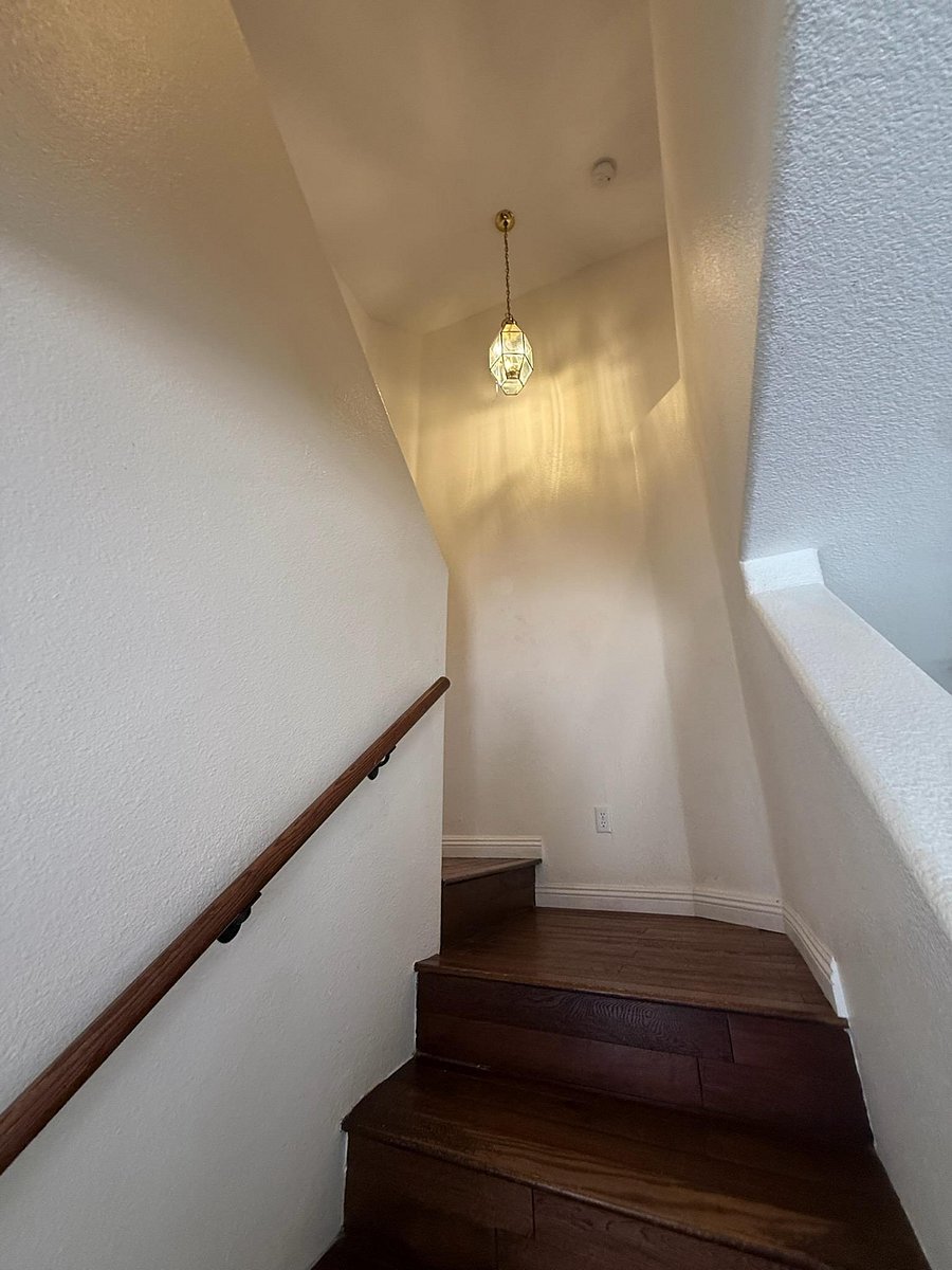 Furnished Finder property 984698_1 photo 9