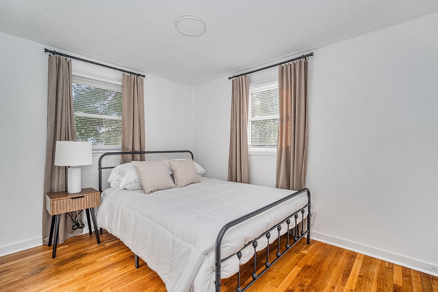 Bedroom 2 with queen bed