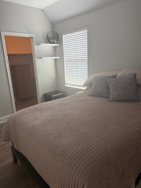 Furnished Finder property 984992_1 photo 9