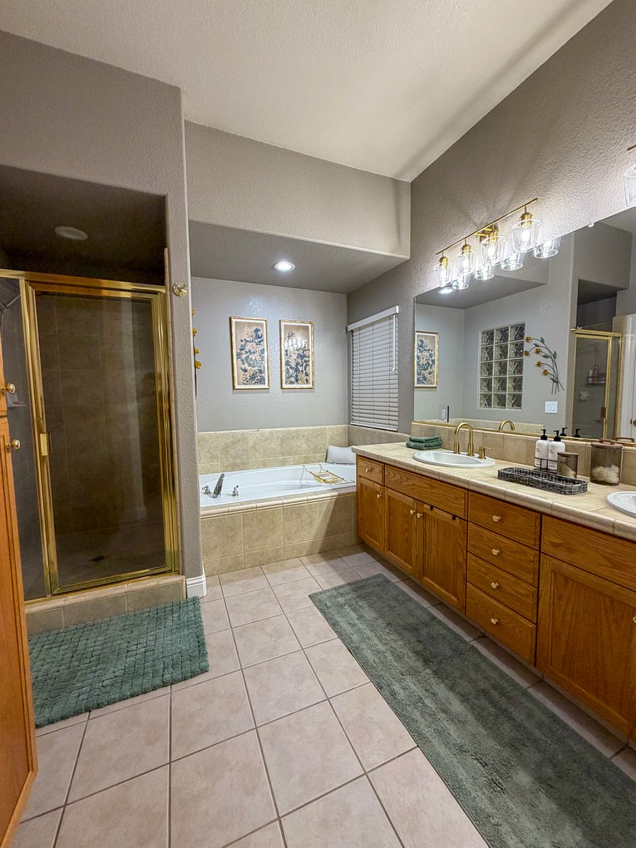Primary, private bathroom