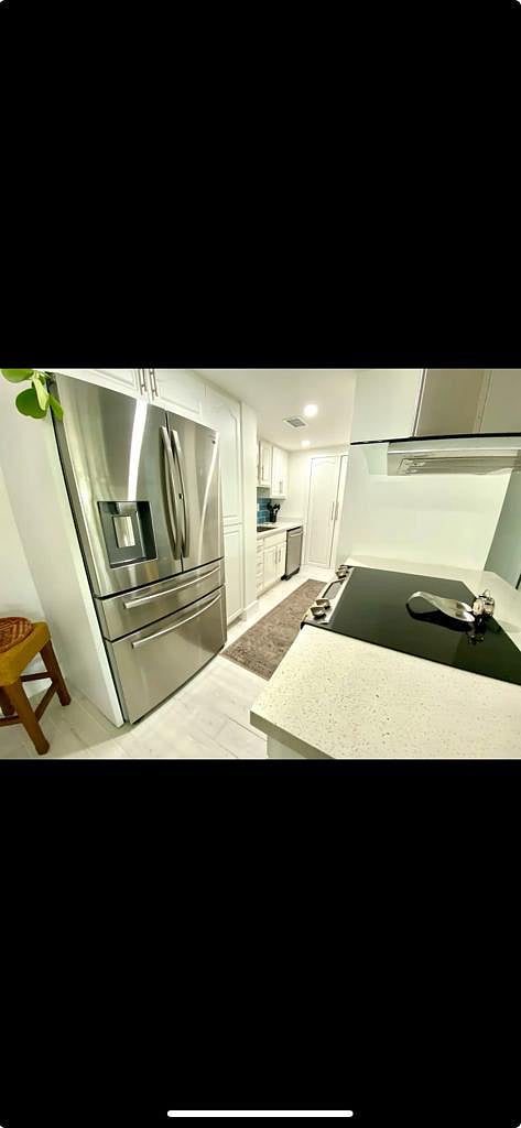 Furnished Finder property 985101_1 photo 9
