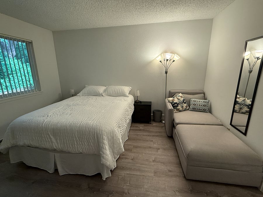 Furnished Finder property 985124_1 photo 5