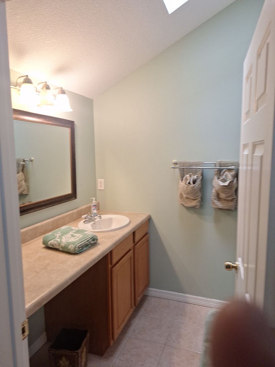 Furnished Finder property 985126_1 photo 14