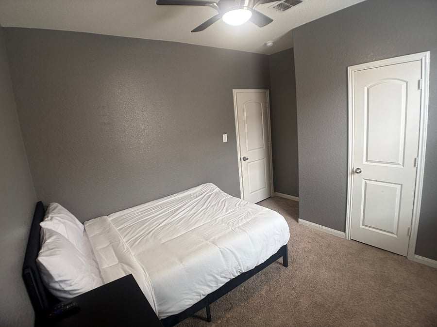 Furnished Finder property 985142_1 photo 25