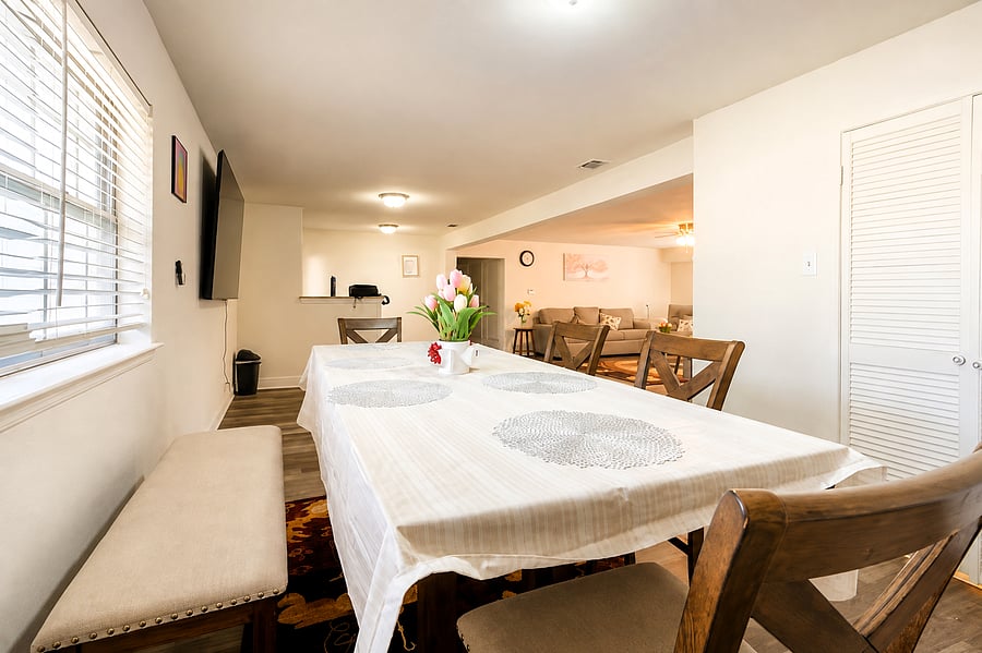 Furnished Finder property 985170_1 photo 22
