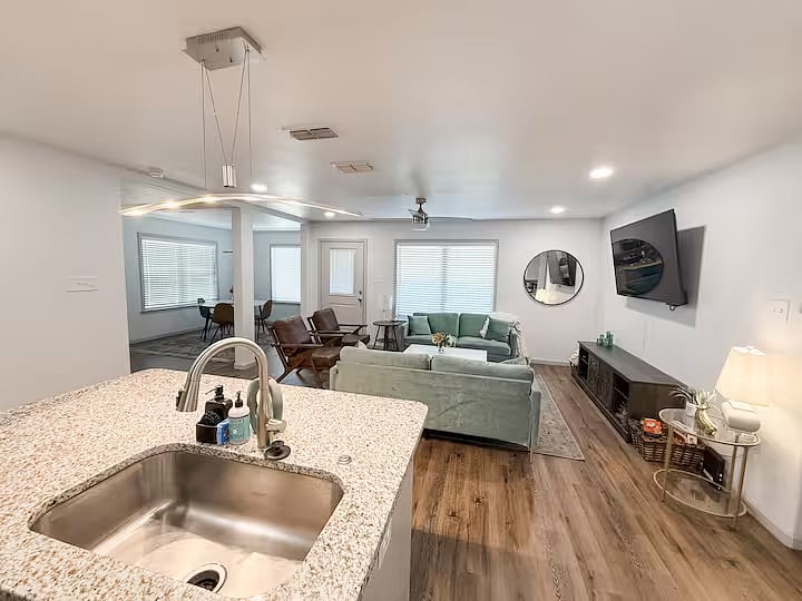 Furnished Finder property 985172_1 photo 9