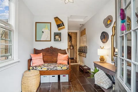 Furnished Finder property 985177_2 photo 5