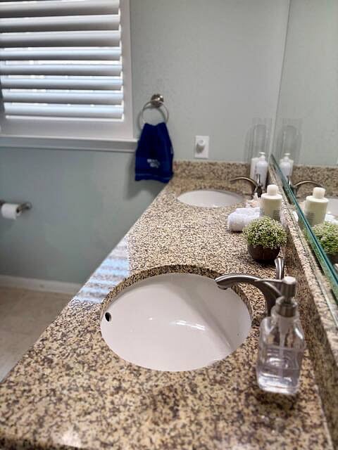 Furnished Finder property 985264_1 photo 22
